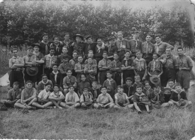 Photo  "EDF Loches Camping Chinon 1935.jpg"